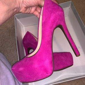 Jessica Simpson suede magenta platform pumps new